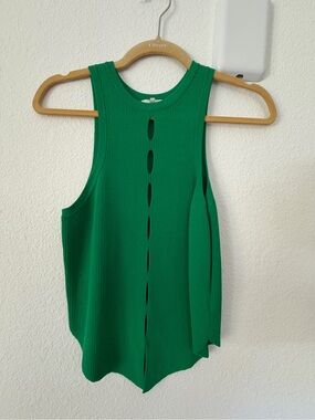 Sleeveless Ribbed Cutout Tank Top in Emerald Green